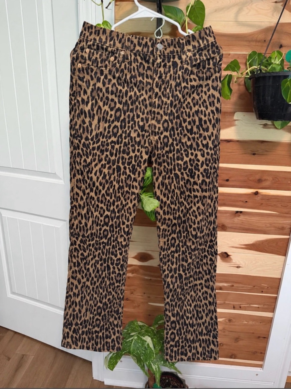 Levi’s Premium Ribcage Straight Corduroy Leopard Print Pants